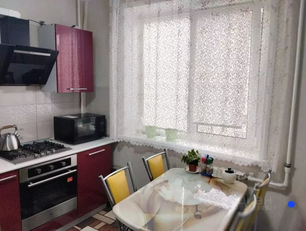 2-к кв. Астраханская область, Астрахань ул. Куликова, 38к1 (54.0 м) - Фото 2