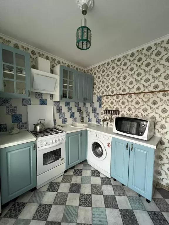 2-к кв. Калининградская область, Калининград Киевская ул., 36 (47.4 м) - Фото 0