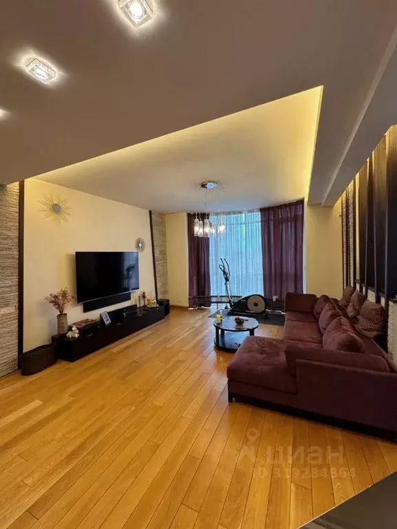 4-к кв. Москва ул. Алабяна, 13к1 (150.0 м) - Фото 0