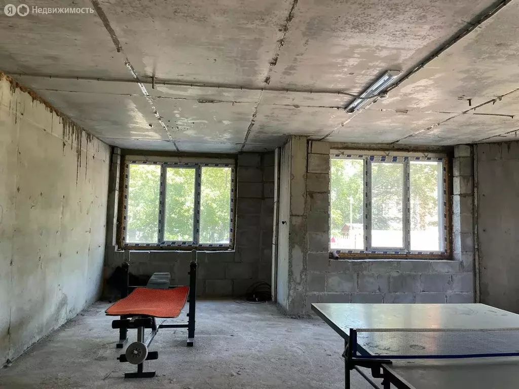 3-комнатная квартира: Владивосток, Четвёртая улица, 4к2 (86.7 м) - Фото 1
