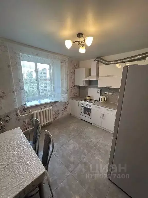 2-к кв. Татарстан, Казань ул. Коммунаров, 2 (77.0 м) - Фото 0