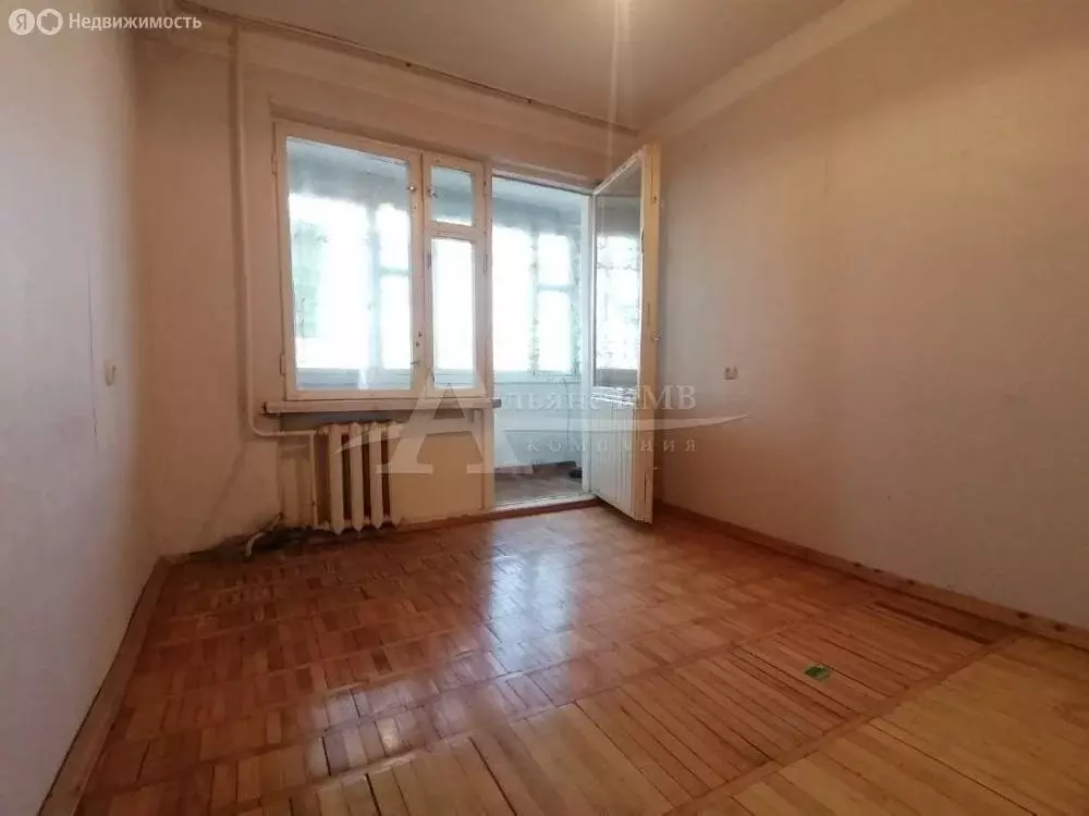 3-комнатная квартира: Кисловодск, улица Жмакина, 56 (67 м) - Фото 0