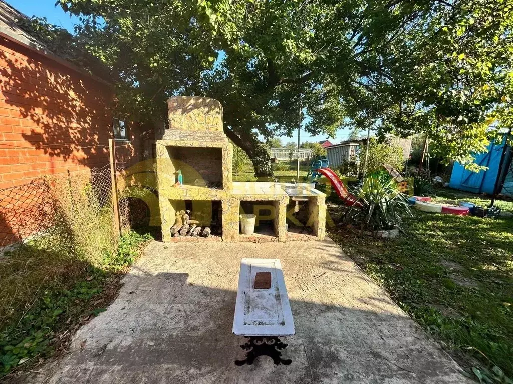 Дом в Краснодарский край, Темрюкский район, Курчанское с/пос, пос. ... - Фото 2