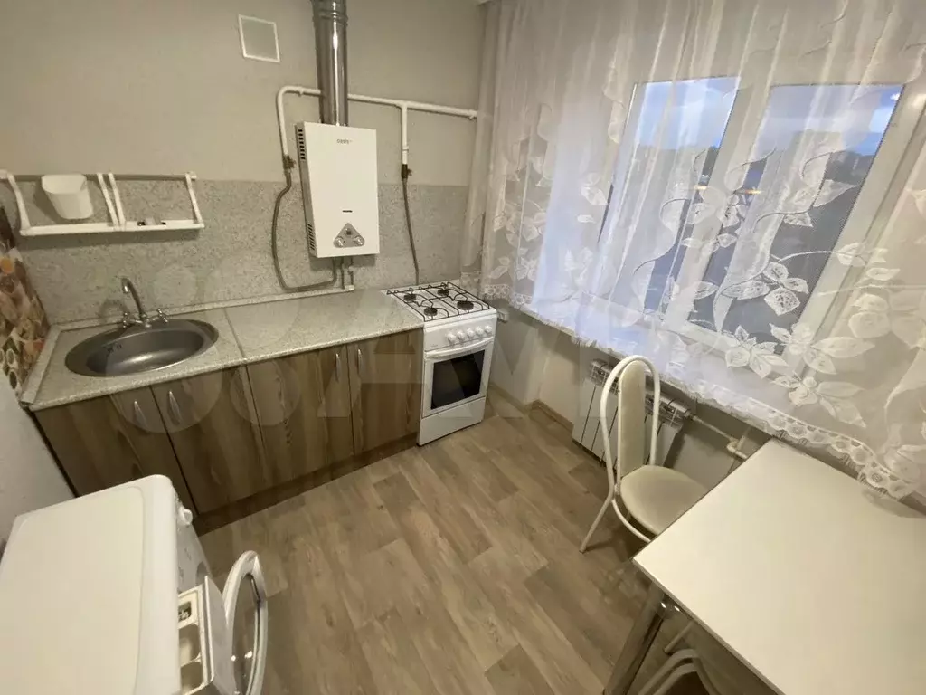 1-к. квартира, 32 м, 5/5 эт. - Фото 1