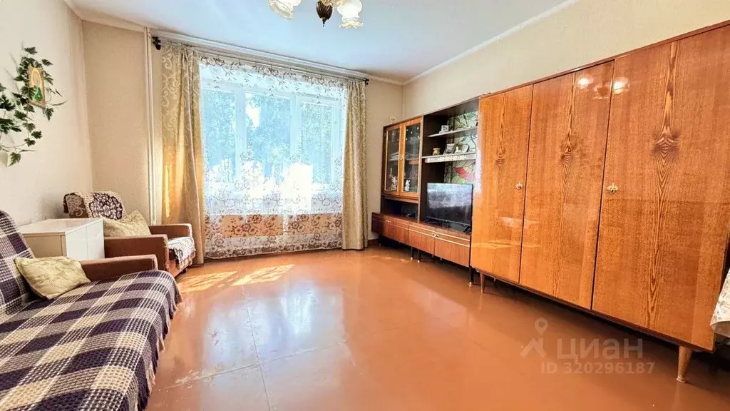 1-к кв. Кировская область, Киров Луганская ул., 2 (35.1 м) - Фото 1