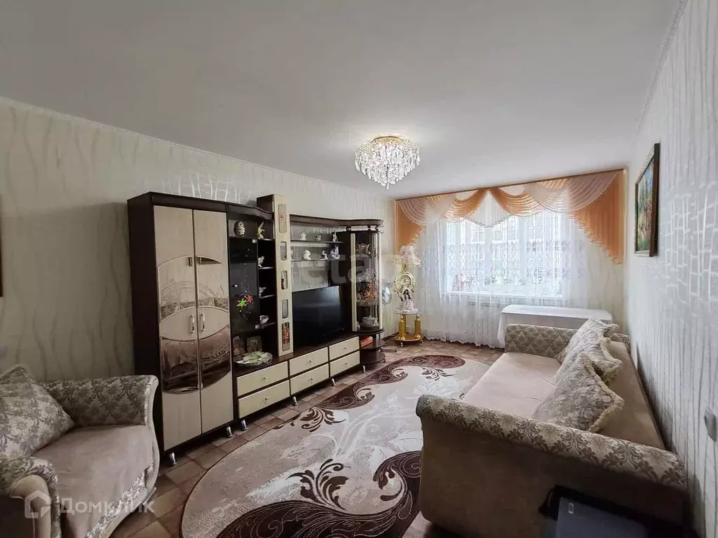 Продаётся 2-к квартира, 60.9 м - Фото 1
