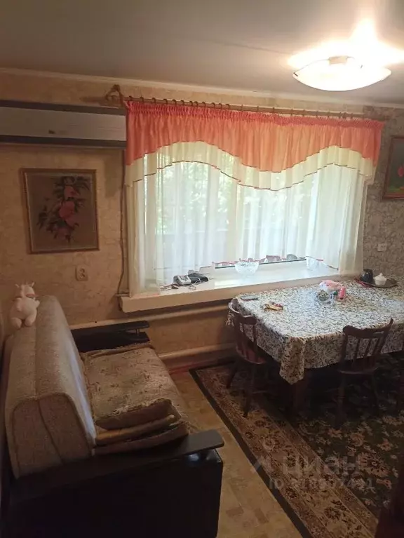 Дом в Саратовская область, Энгельсский район, Красноярское ... - Фото 1