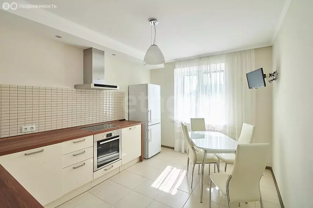 2-комнатная квартира: Тюмень, улица Малыгина, 14к3 (66 м) - Фото 2