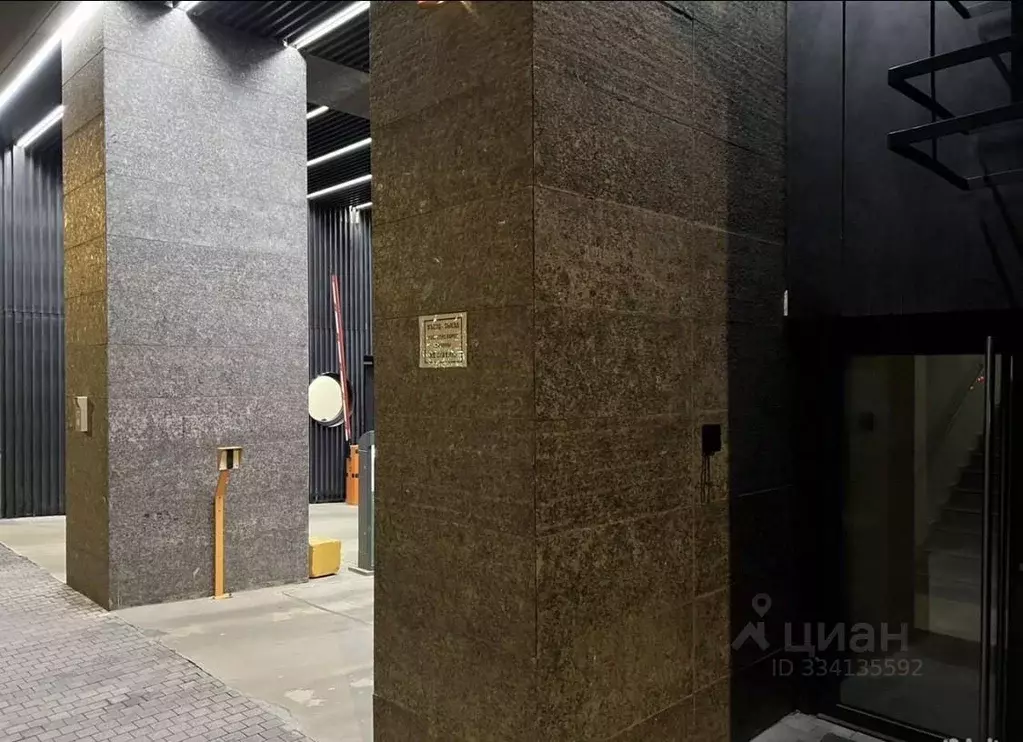 Гараж в Москва бул. Братьев Весниных, 2 (14 м) - Фото 2