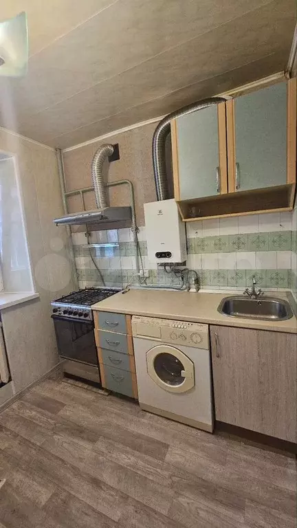 2-к. квартира, 56 м, 2/5 эт. - Фото 0