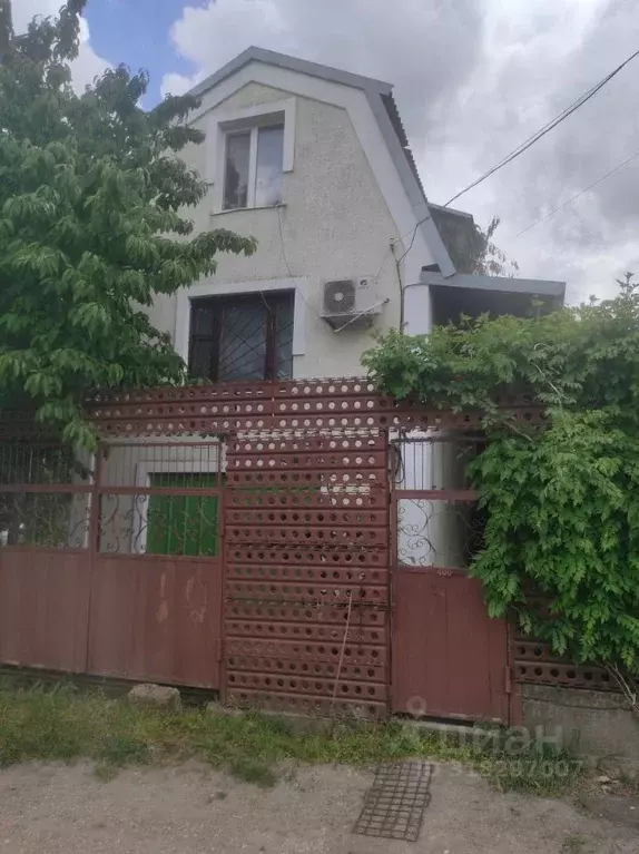 Дом в Крым, Симферополь Белое-4 кв-л,  (110 м) - Фото 0
