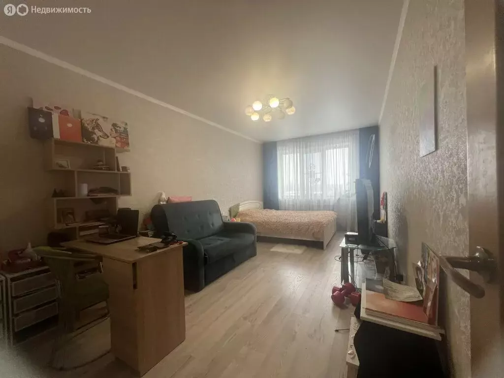 3-комнатная квартира: Курск, Магистральный проезд, 24Б (72.1 м) - Фото 1