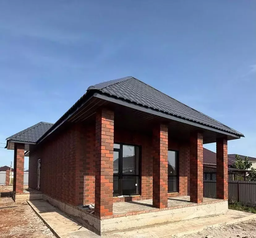 Дом в Оренбургская область, Оренбург ул. Балхашская, 10 (96 м) - Фото 1