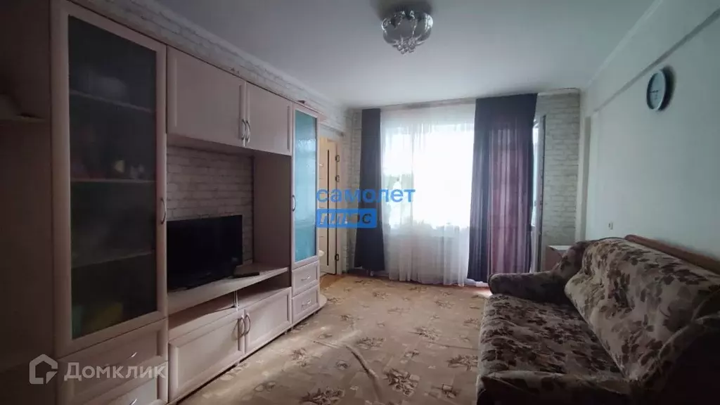 Продаётся 4-к квартира, 60.1 м - Фото 0