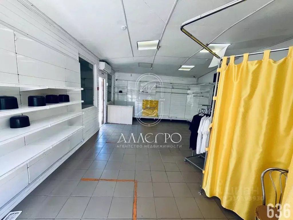 Торговая площадь в Севастополь ул. Адмирала Юмашева, 26Б (50 м) - Фото 1