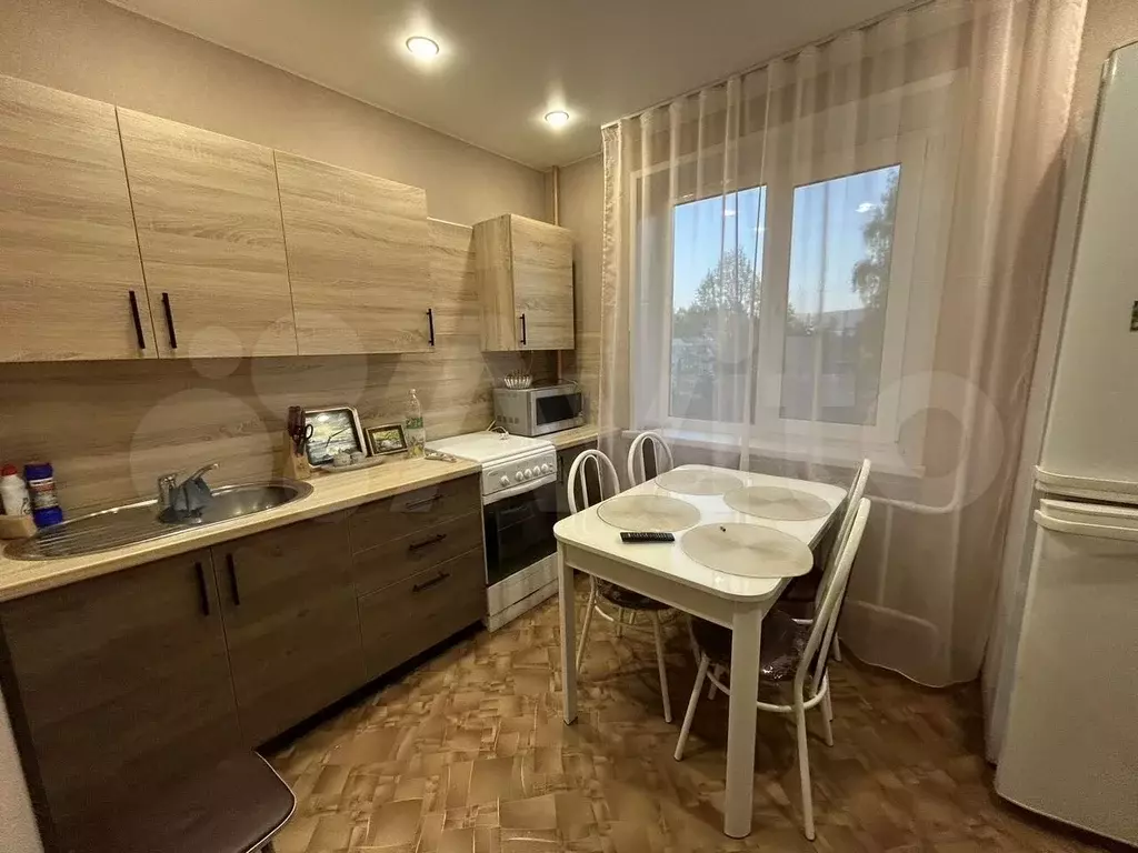 2-к. квартира, 48 м, 6/9 эт. - Фото 0