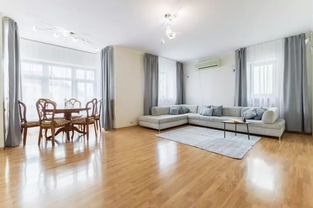 3-к кв. Краснодарский край, Сочи Центральный мкр, ул. Горького, 87 ... - Фото 1