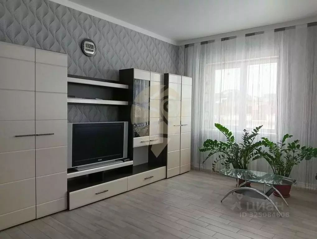 Дом в Белгородская область, Старый Оскол ул. Крутая (160 м) - Фото 1