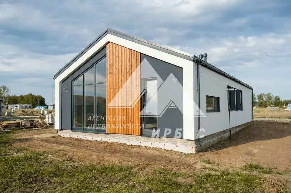 Дом в Алтайский край, Первомайский район, с. Фирсово ул. Ивана ... - Фото 1