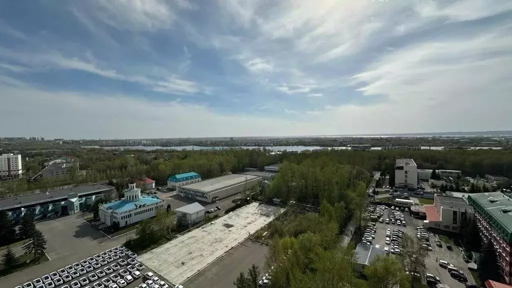 2-к кв. Татарстан, Казань ул. Оренбургский Тракт, 8Д (69.4 м) - Фото 1