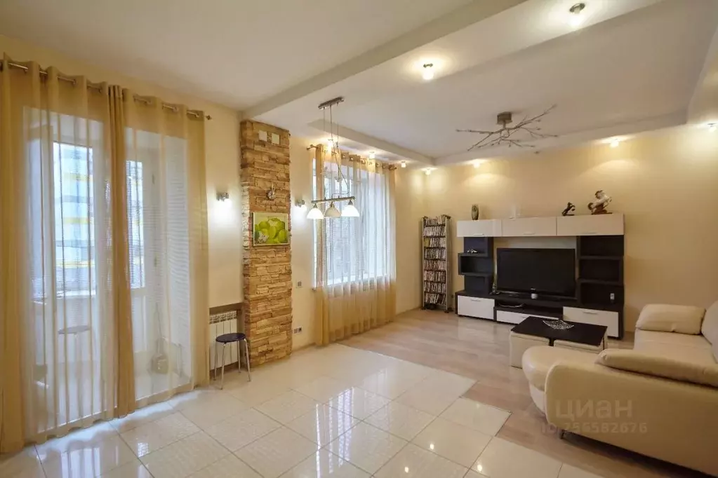 5-к кв. Ярославская область, Ярославль ул. Некрасова, 45 (350.0 м) - Фото 2