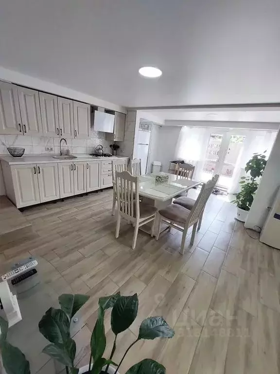 Дом в Краснодарский край, Геленджик Красногвардейская ул., 7 (80 м) - Фото 1