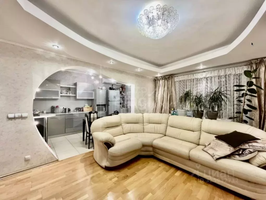 2-к кв. Тюменская область, Тюмень ул. Максима Горького, 68к1 (64.7 м) - Фото 1