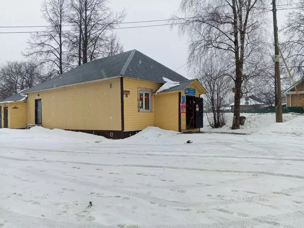 Торговая площадь в Вологодская область, с. Имени Бабушкина ул. ... - Фото 1