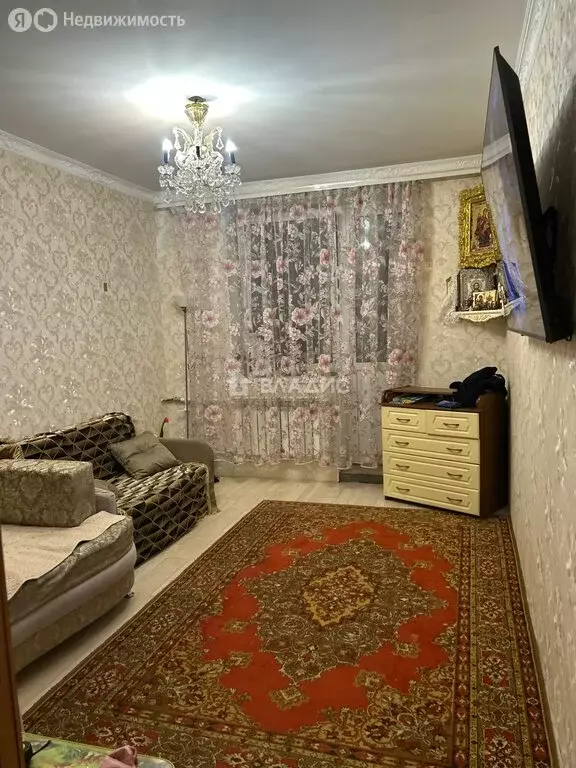 1-комнатная квартира: Октябрьский, Школьная улица, 1к2 (49 м) - Фото 1