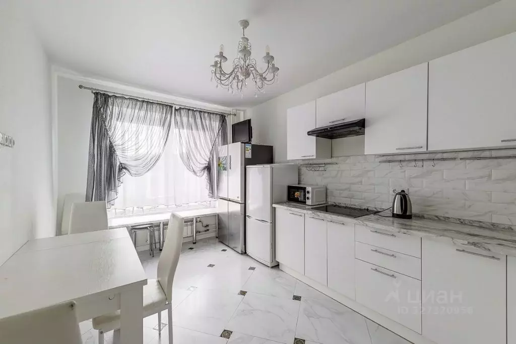 3-к кв. Московская область, Балашиха ул. Реутовская, 6 (83.9 м) - Фото 2