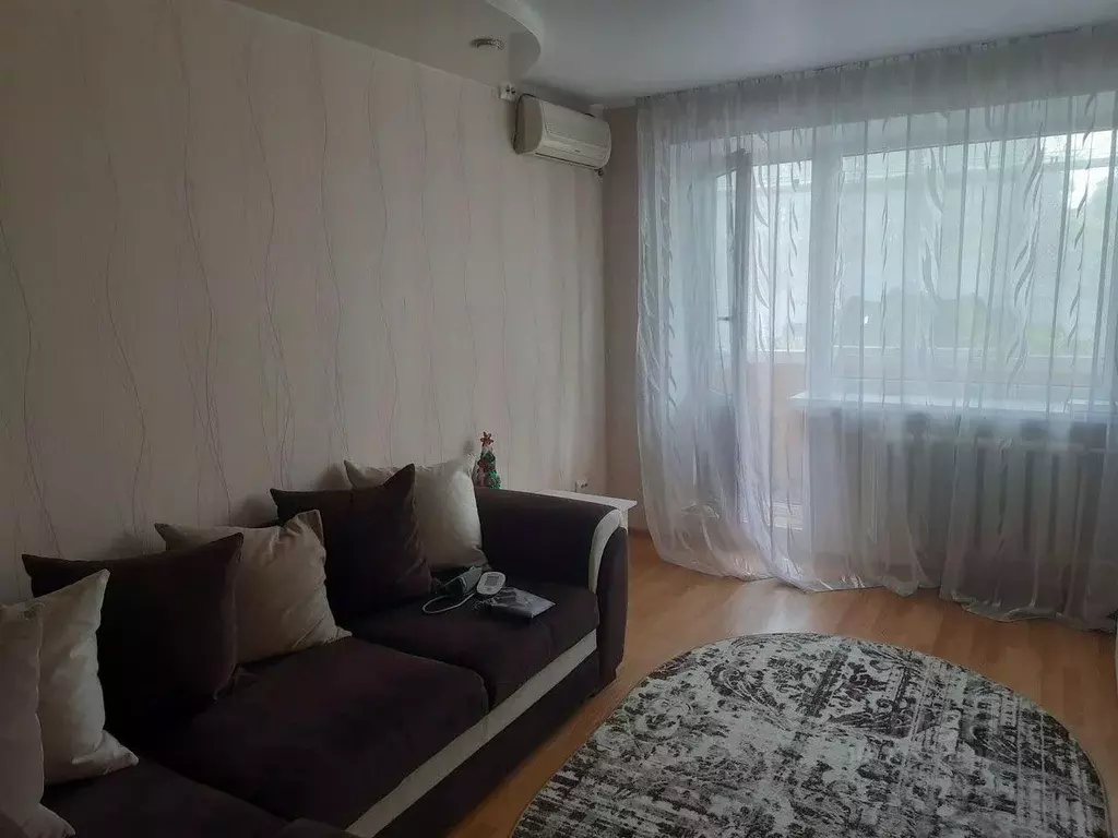 3-к кв. Белгородская область, Белгород Радуга мкр, ул. Шершнева, 11 ... - Фото 0