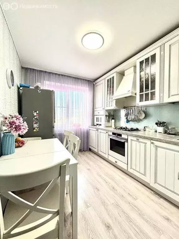 3-комнатная квартира: Белгород, улица Губкина, 39 (60.8 м) - Фото 1