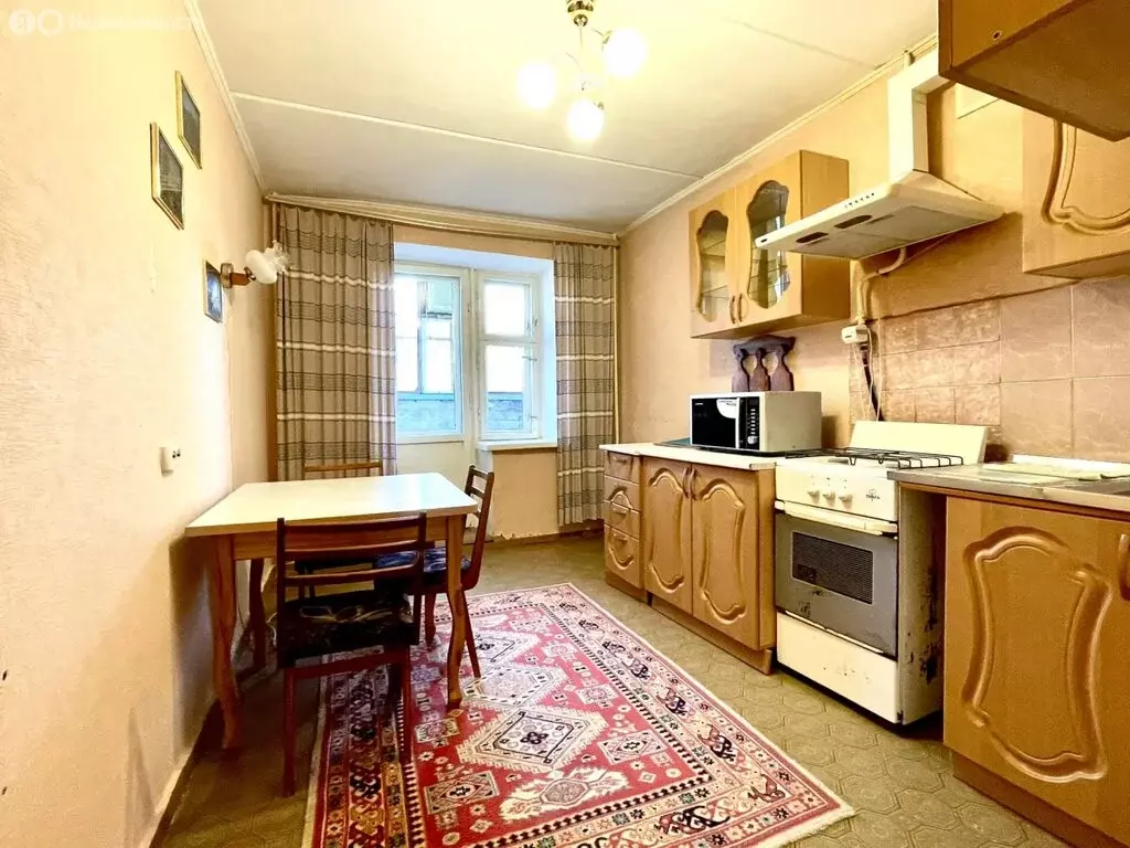 1-комнатная квартира: Курск, Республиканская улица, 51 (36.7 м) - Фото 2