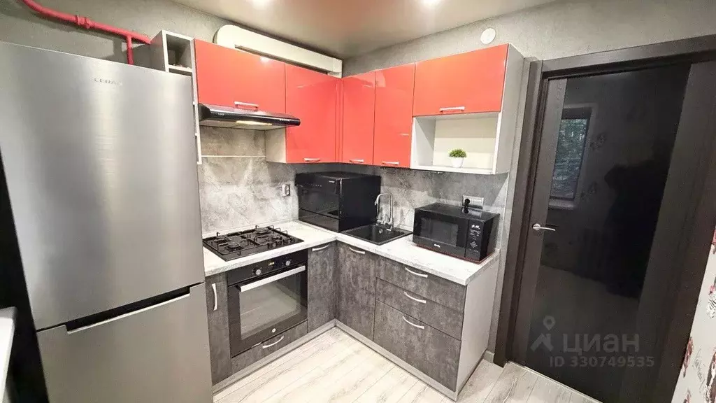 2-к кв. Свердловская область, Екатеринбург ул. Азина, 45 (42.3 м) - Фото 1