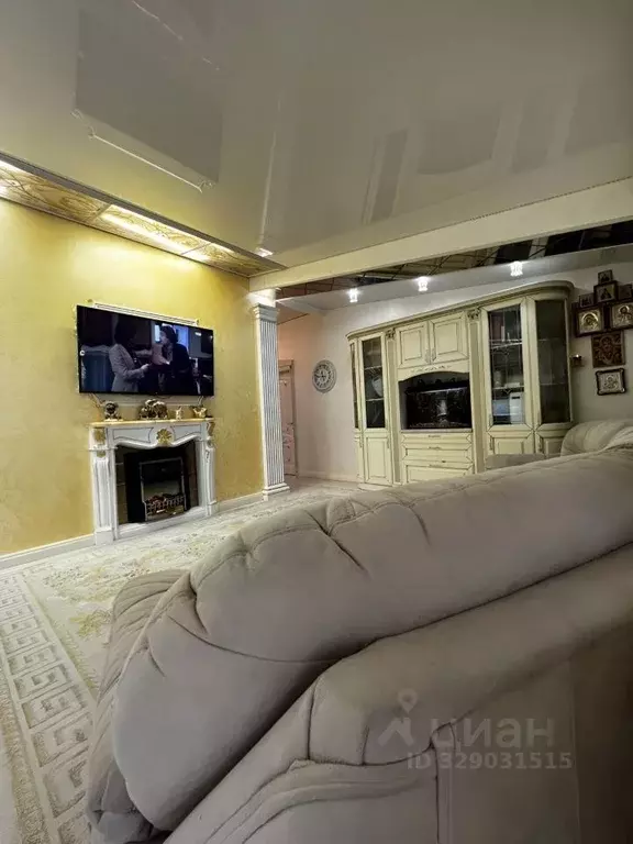 4-к кв. Крым, Симферополь ул. Фруктовая, 25Б (138.0 м) - Фото 1