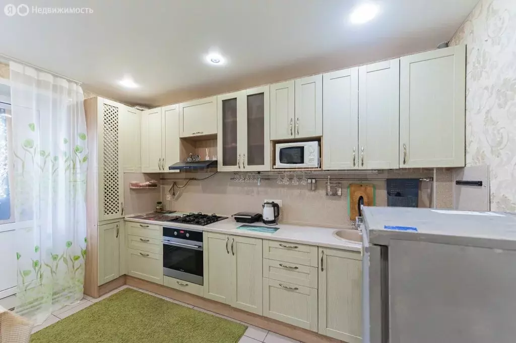 2-комнатная квартира: Пестрецы, Осиновская улица, 6 (60.7 м) - Фото 0