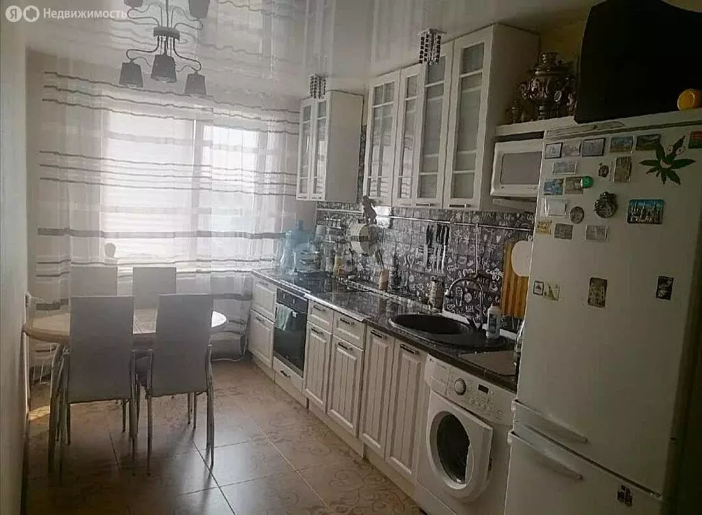 2-комнатная квартира: Якутск, улица Богдана Чижика, 2 (46.2 м) - Фото 1