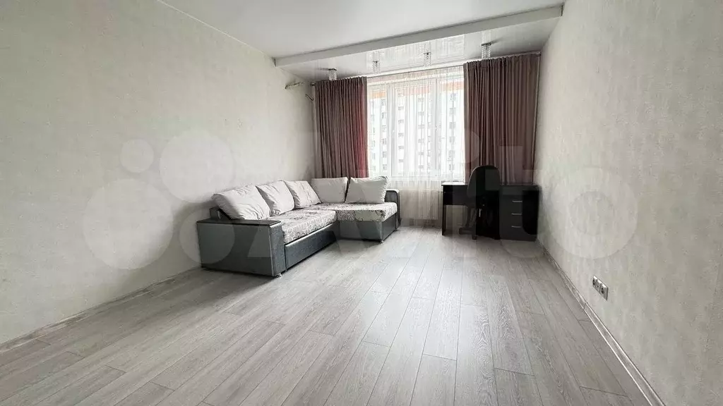 2-к. квартира, 70 м, 5/18 эт. - Фото 1