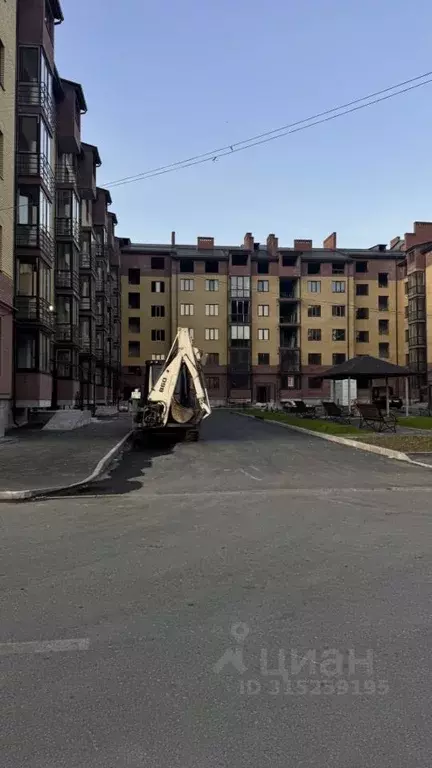 3-к кв. Северная Осетия, Владикавказ ул. Билара Кабалоева, 20 (94.0 м) - Фото 1