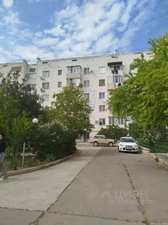 3-к кв. Крым, Евпатория ул. 9 Мая, 106 (66.4 м) - Фото 0