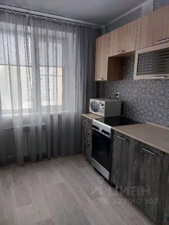 1-к кв. Самарская область, Тольятти 20-й кв-л, бул. Рябиновый, 1 (33.0 ... - Фото 1