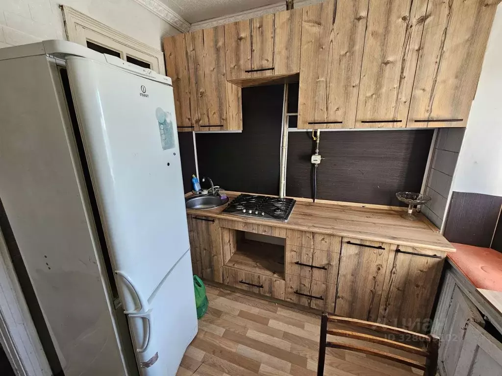 2-к кв. Омская область, Омск ул. Профинтерна, 23 (42.0 м) - Фото 1