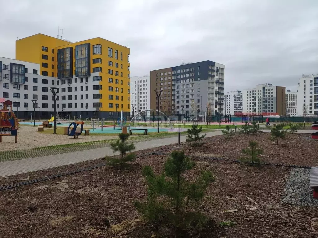 2-к кв. Тюменская область, Тюмень ул. Анатолия Клиндюка, 6 (58.2 м) - Фото 0