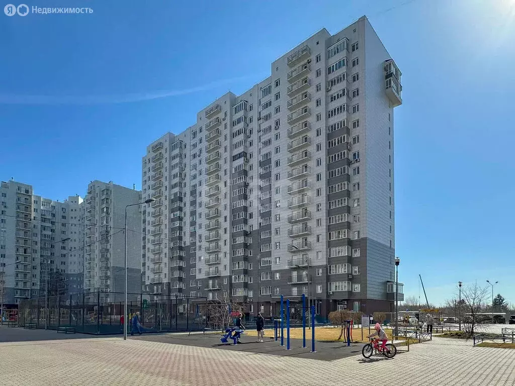 2-комнатная квартира: Омск, улица Конева, 8 (79.6 м) - Фото 0