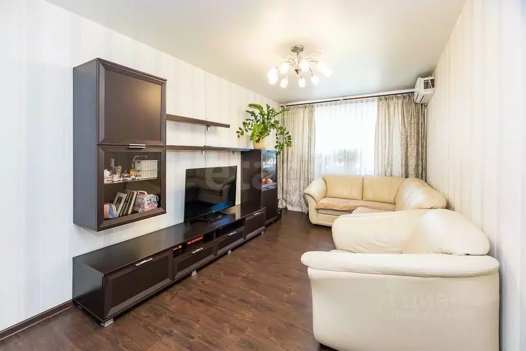 2-к кв. Амурская область, Благовещенск Октябрьская ул., 213/1 (53.0 м) - Фото 1