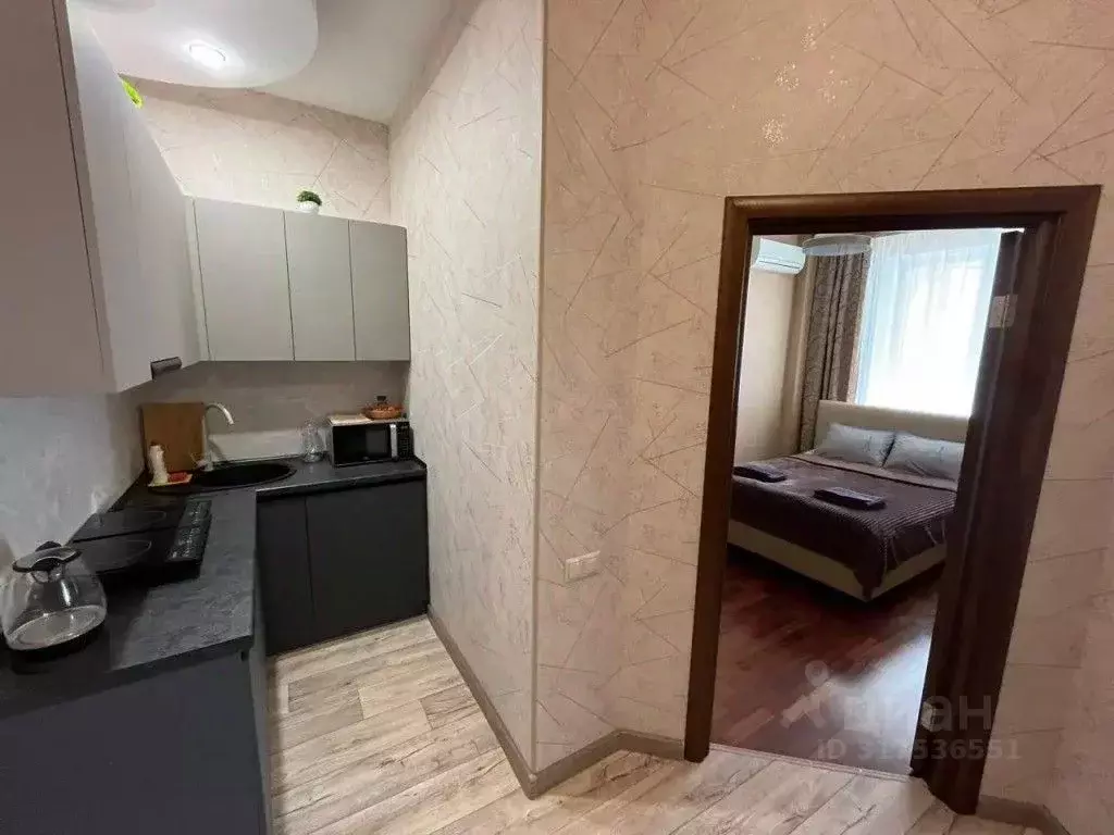 2-к кв. Омская область, Омск ул. Масленникова, 82 (55.0 м) - Фото 1