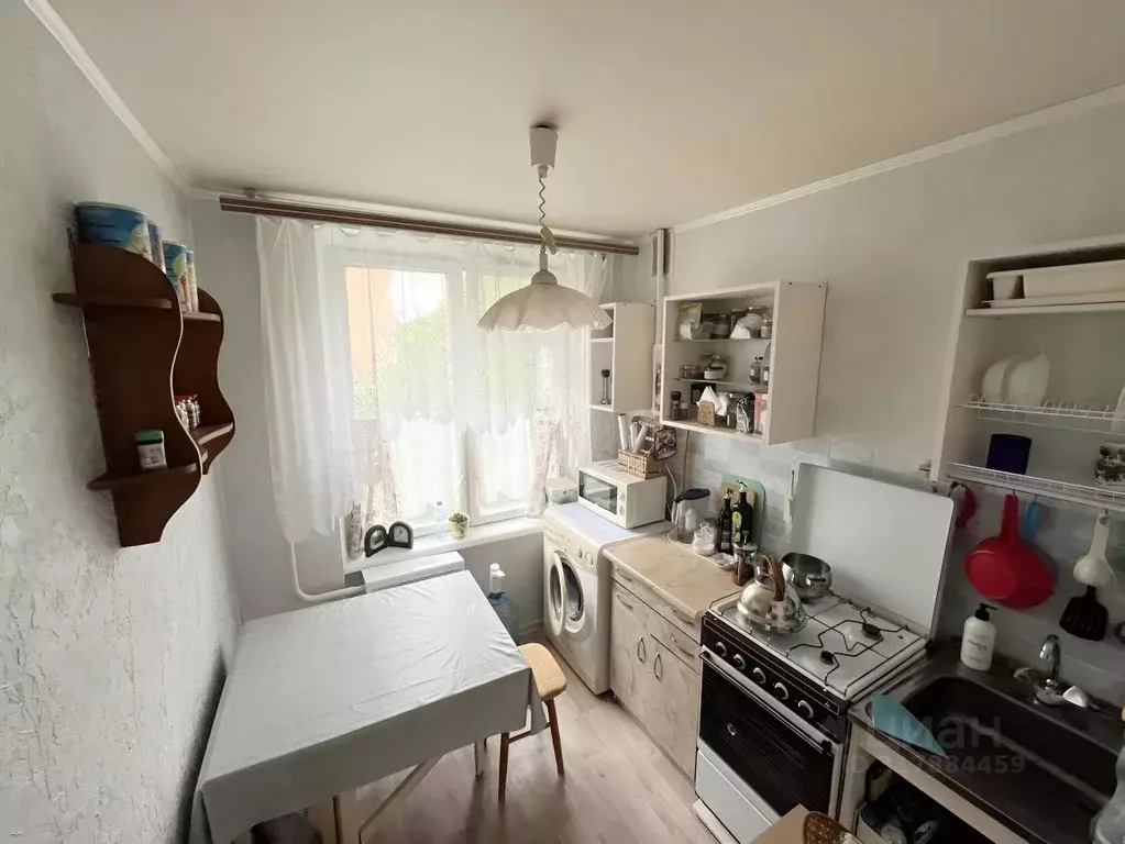 1-к кв. Москва Сиреневый бул., 53 (32.5 м) - Фото 0