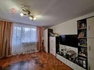 3-к кв. Крым, Евпатория ул. 60 лет ВЛКСМ, 24 (63.0 м) - Фото 1