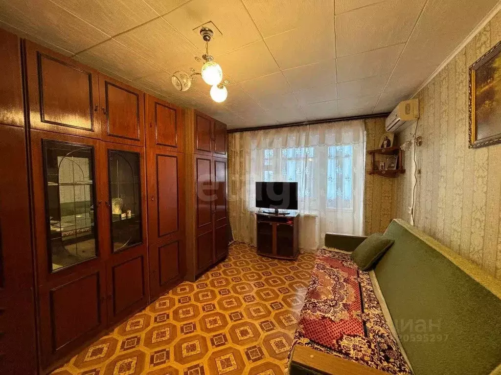 1-к кв. Нижегородская область, Выкса ул. Симы Битковой, 27 (31.5 м) - Фото 0