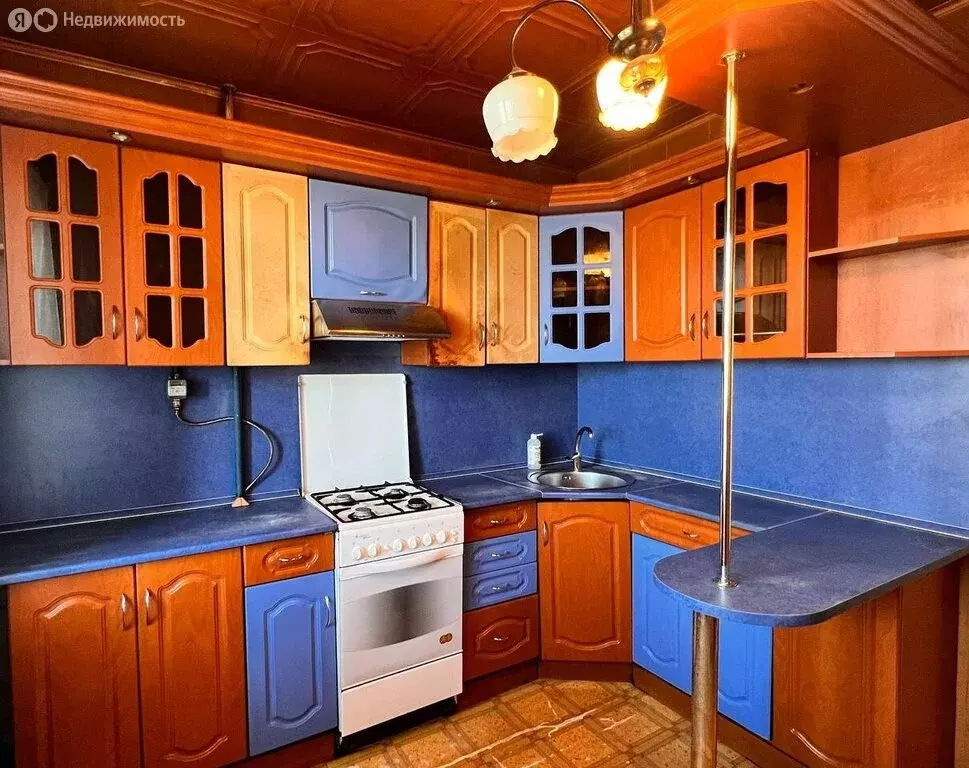 2-комнатная квартира: Новая Ладога, микрорайон В, 19 (53.5 м) - Фото 1